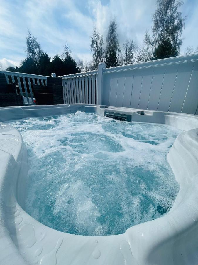 Evergreen Lodge With Hot Tub York Dış mekan fotoğraf
